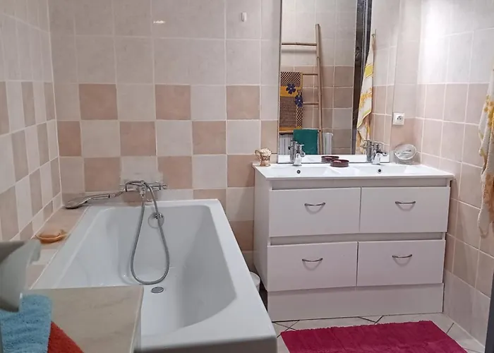 La Bergerie De Lavernhe