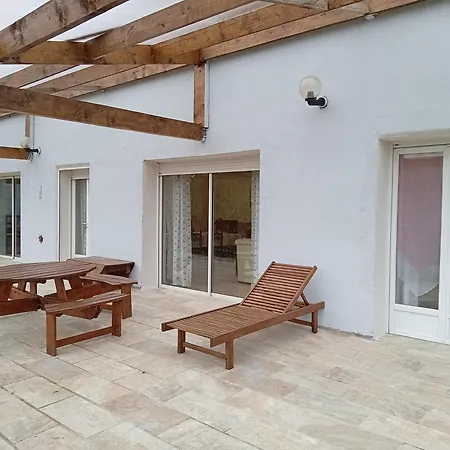 La Bergerie De Lavernhe